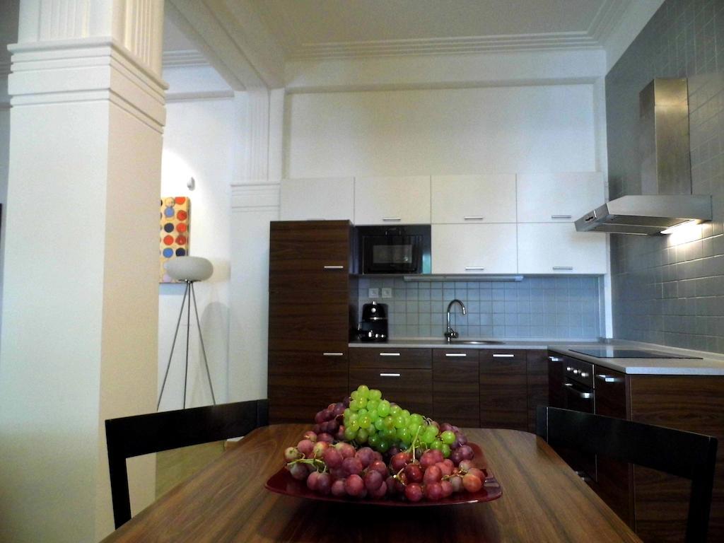Lion Apartments Medena, Big Size, High Ceilings Bratislava Room photo