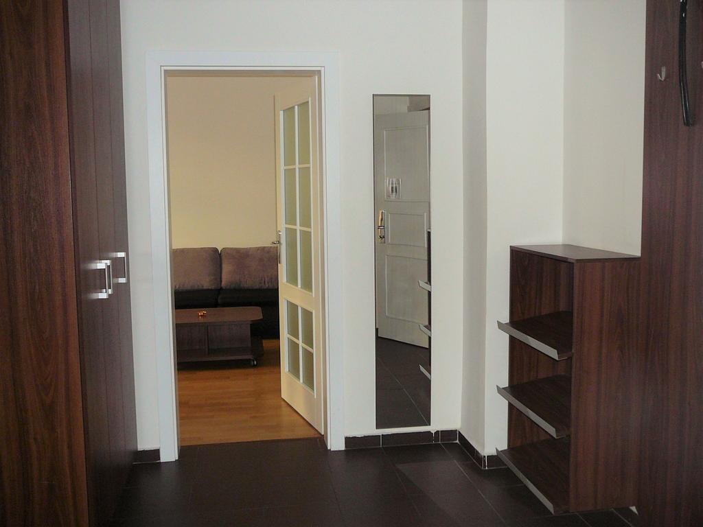 Lion Apartments Medena, Big Size, High Ceilings Bratislava Exterior photo