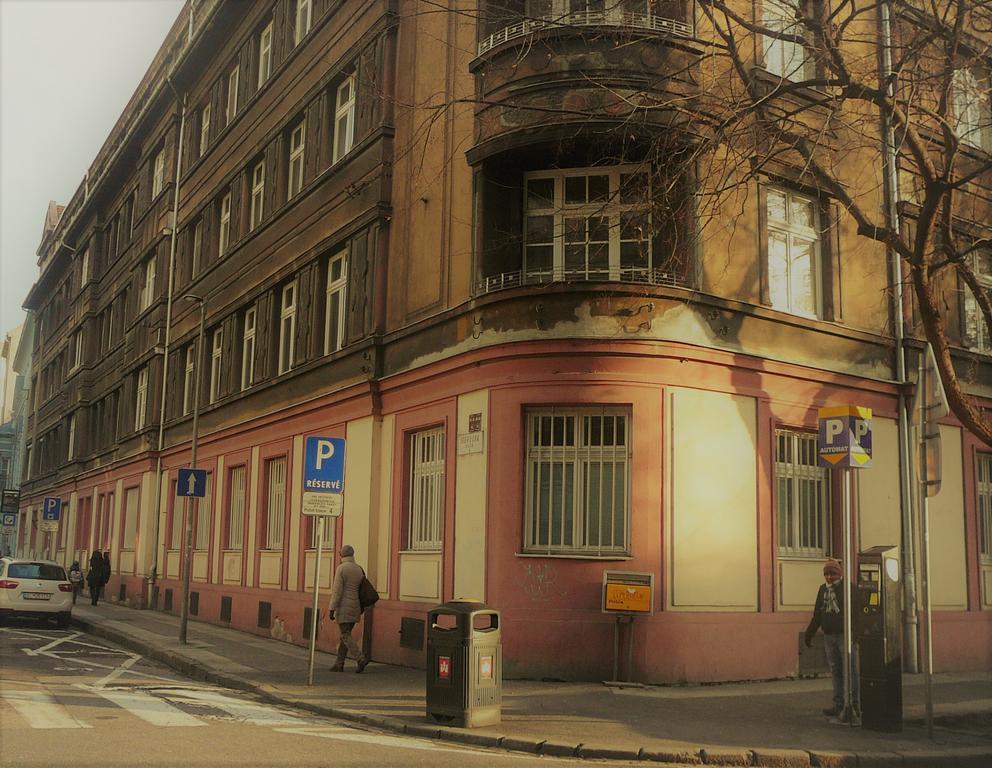 Lion Apartments Medena, Big Size, High Ceilings Bratislava Exterior photo
